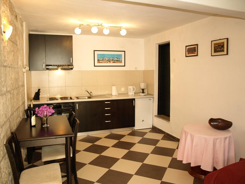 Apartments Kralj 챠브타트 객실 사진